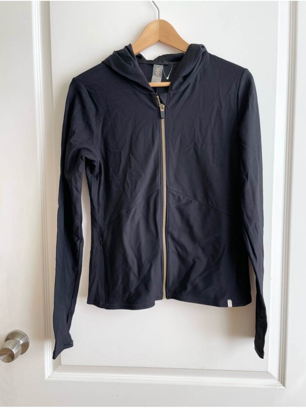 RHONE Ripple Full Zip Hoodie Jacket Black Size Medium Thumbholes Performance